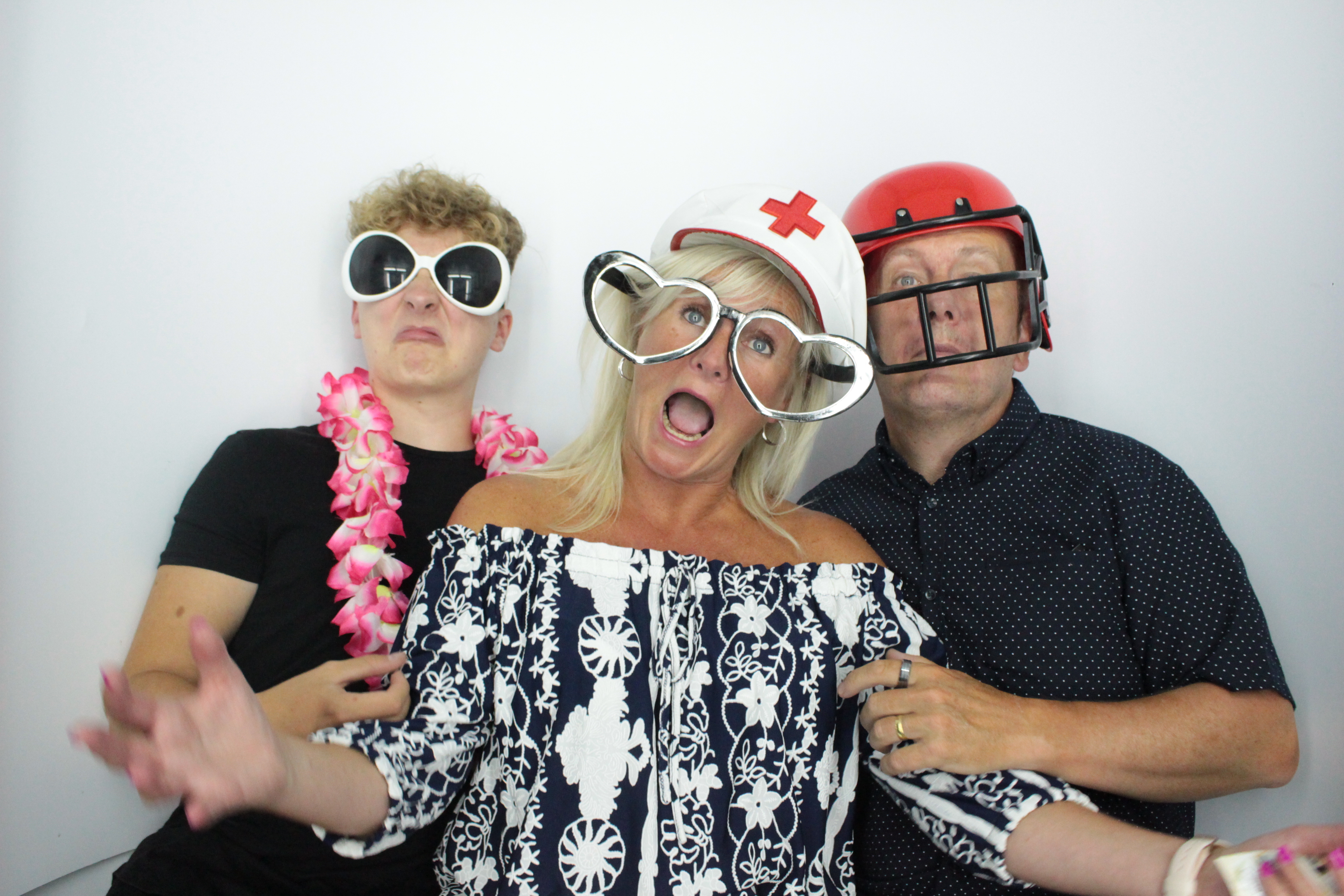 Martin & Colleen’s Joint 50th | View more photos from the event at gallery.myphotoboothexperience.co.uk/u/MyPhotoBoothExperienceLtd/Martin-Colleen’s-Joint-50th